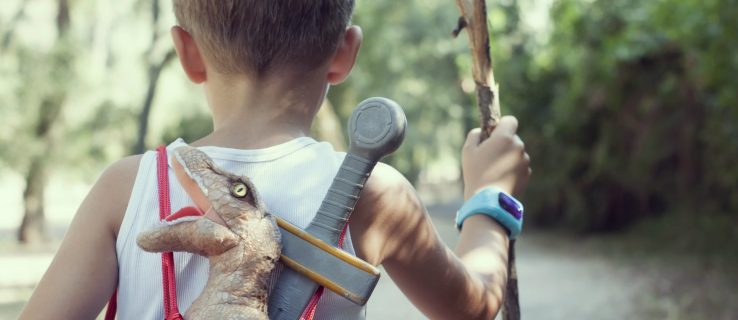 qualcomm_has_a_new_smartwatch_chip_bafflingly_aimed_at_wearables_for_children_-_1